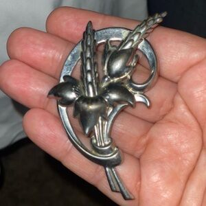 Vintage 1940’s Pressed Silvertone Pin Harvest Abundance Wheat Florals Swirl